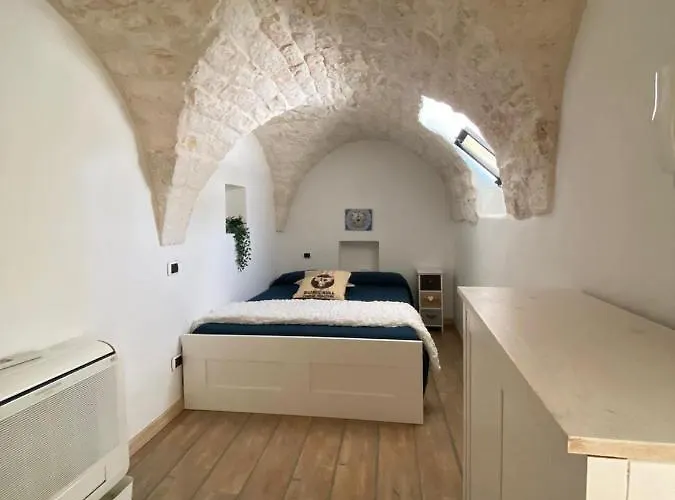 Cozy Stone House In Ostuni With Sea View Terraces