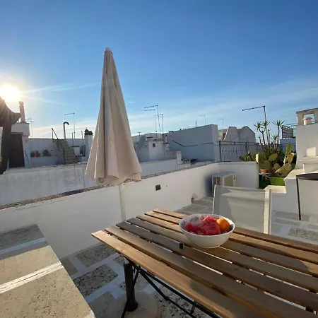 Cozy House In With Panoramic Terraces شقة أوستوني