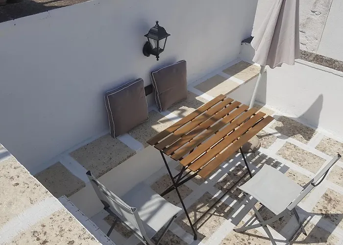 Cozy House In With Panoramic Terraces אוסטוני